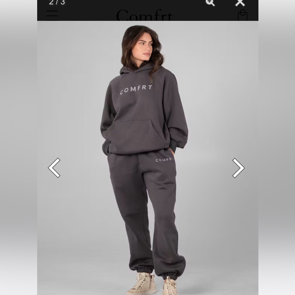 Charcoal Tranquil Comfrt Sweat Outfit. Size large. Only wore 2 times.